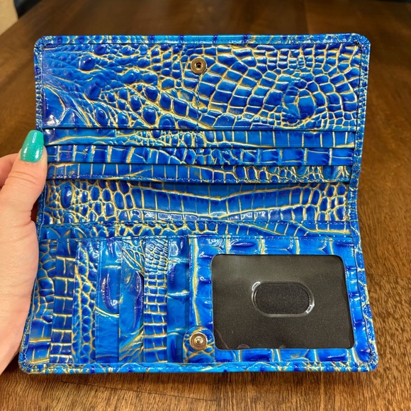 Brahmin NWT Ady - Electric Indigo - Embossed Leather Wallet - Picture 6 of 12
